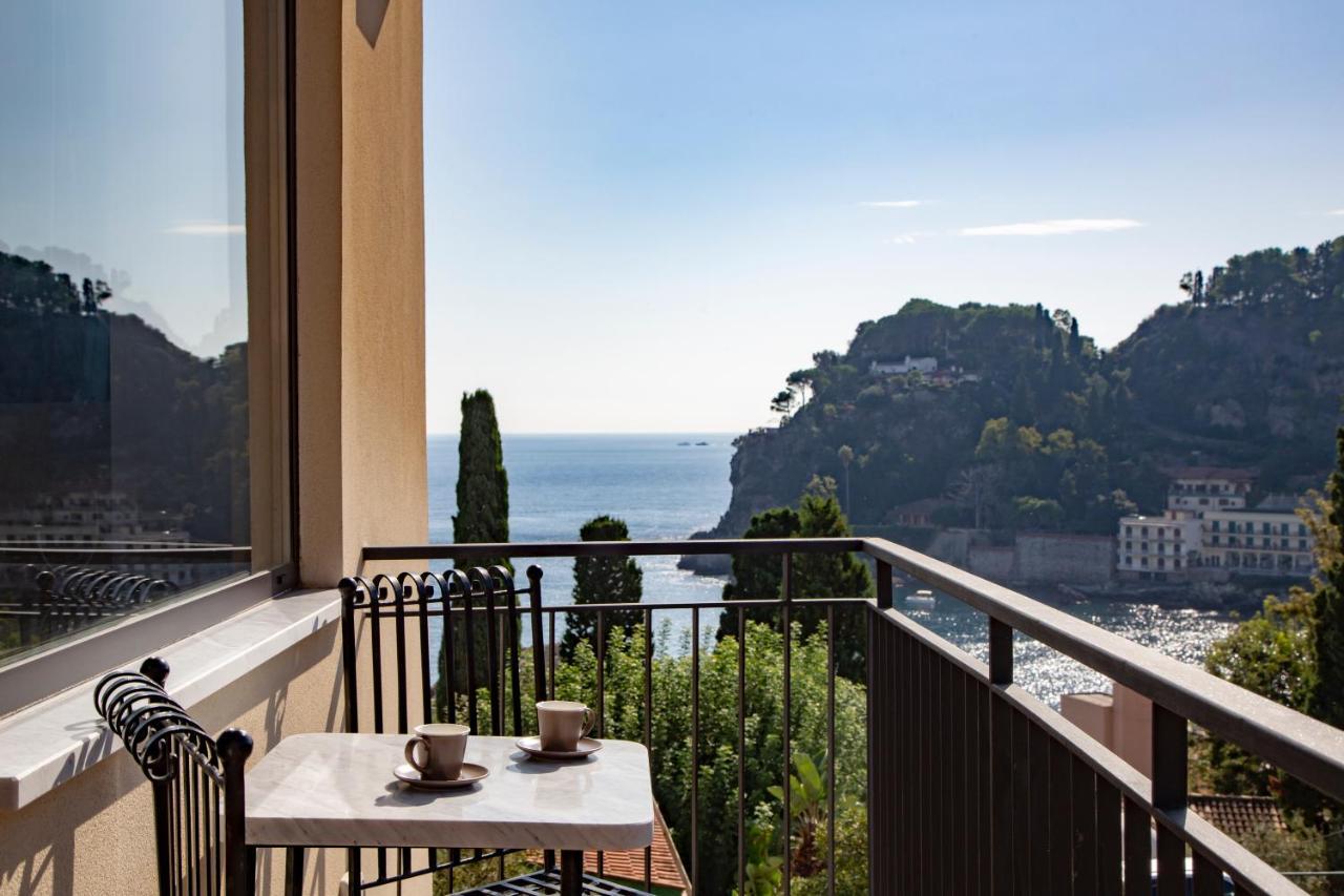 Fenetre Sur Le Blue Apartment Таормина Екстериор снимка
