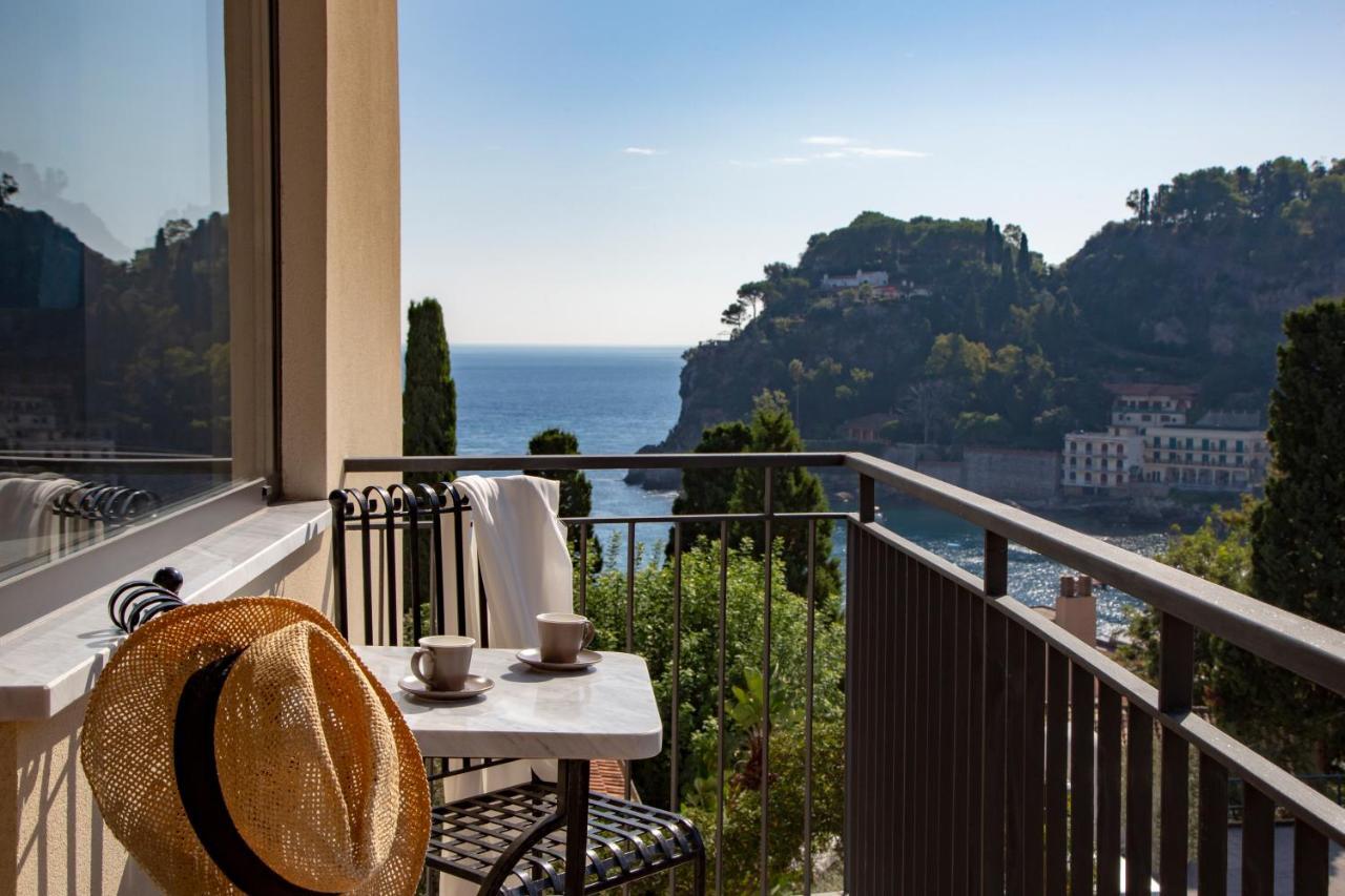 Fenetre Sur Le Blue Apartment Таормина Екстериор снимка